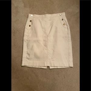 Ann Taylor Loft Off White thicker Cotton Skirt size 6